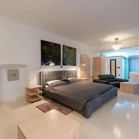 Jardin By Guide Vila *