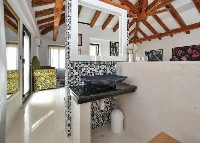 Jardin By Guide Vila *