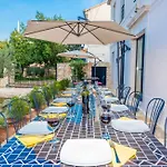 Jardin By Guide Willa