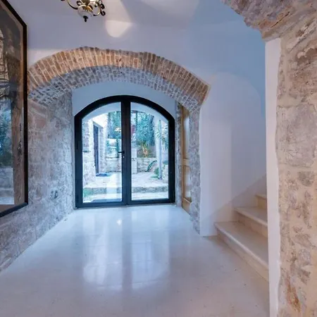 Willa Jardin By Guide