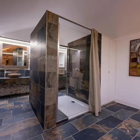 Jardin By Guide Willa *