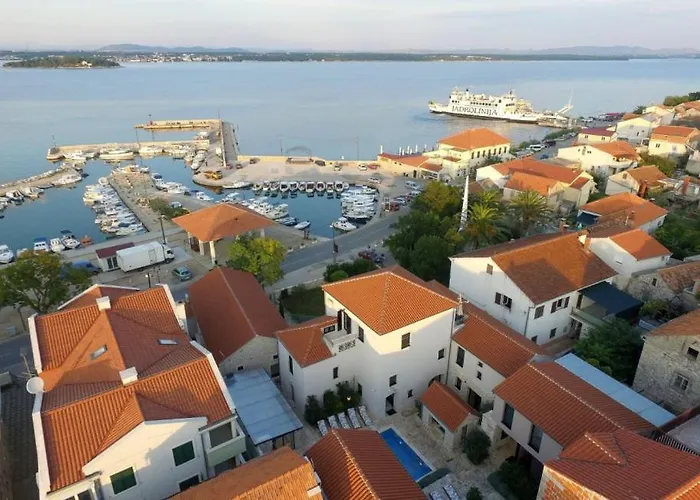 Jardin By Guide Villa *