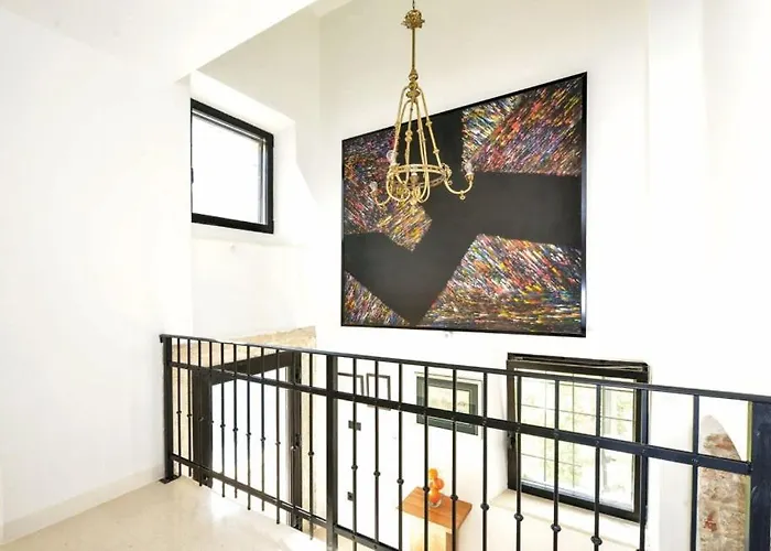 Jardin By Guide Villa