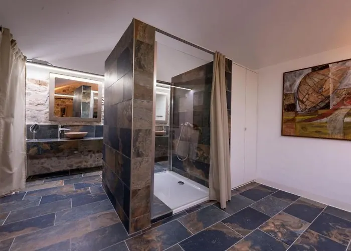 Jardin By Guide Villa *