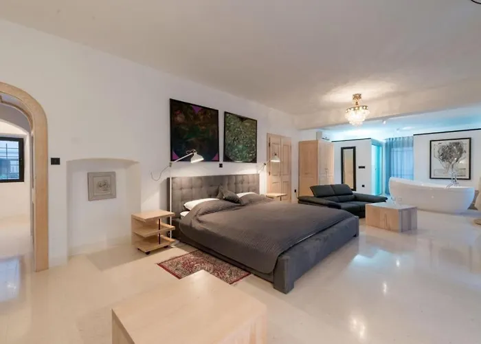 Jardin By Guide Villa *